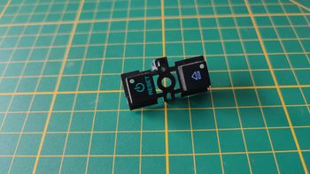 Plasturgie bouton power reset pièce détachée console de jeux Sony Playstation 2 Ps2 SCPH-50004 silve