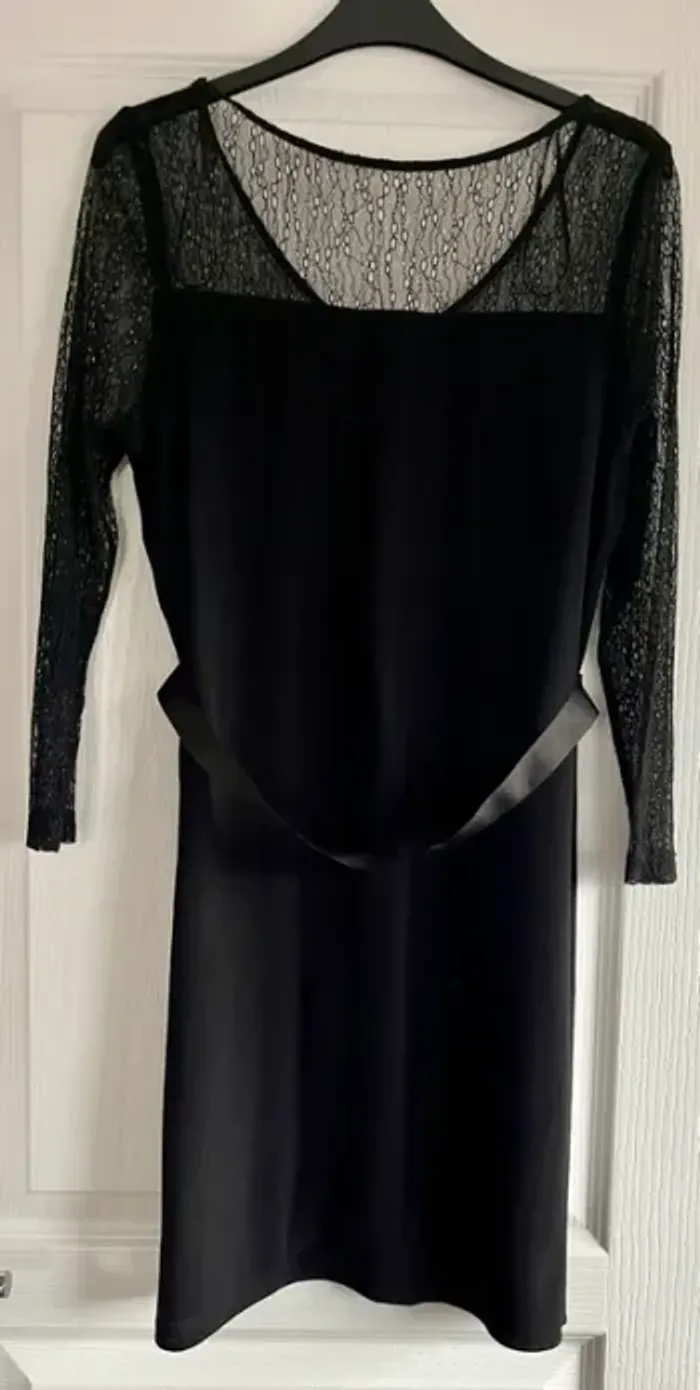 Robe noire manche 3/4 - photo numéro 4