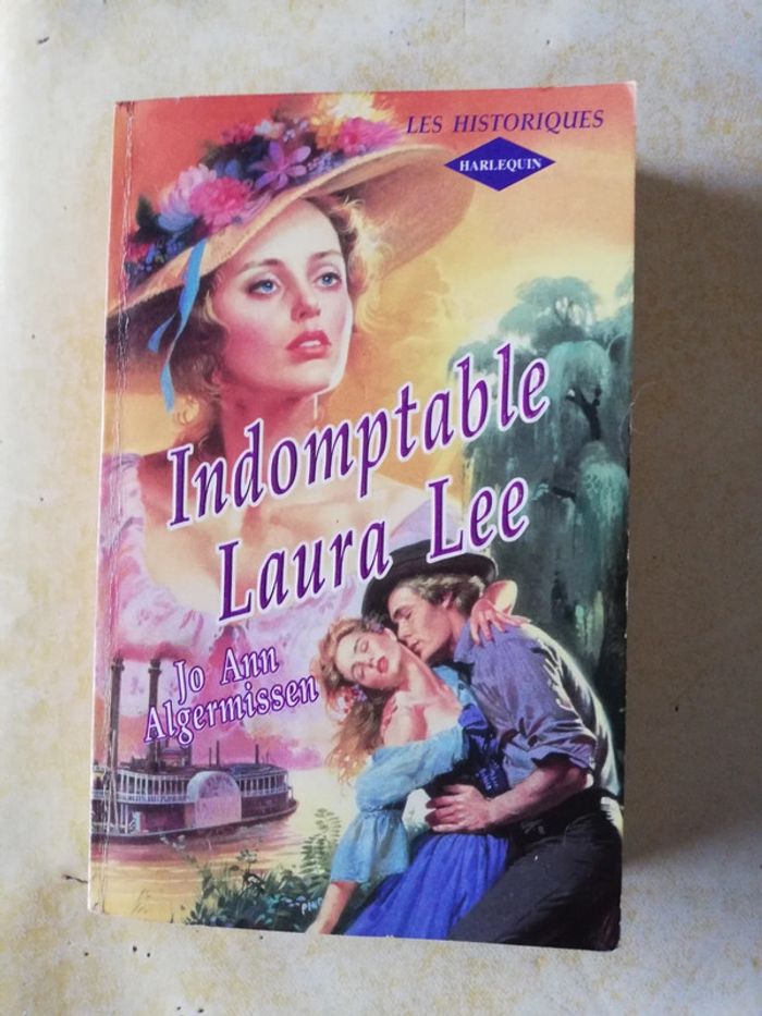 Livre Harlequin Les Historiques n°11.