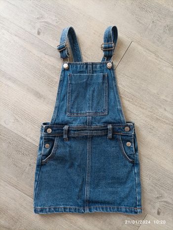 Robe salopette en jeans 6 ans