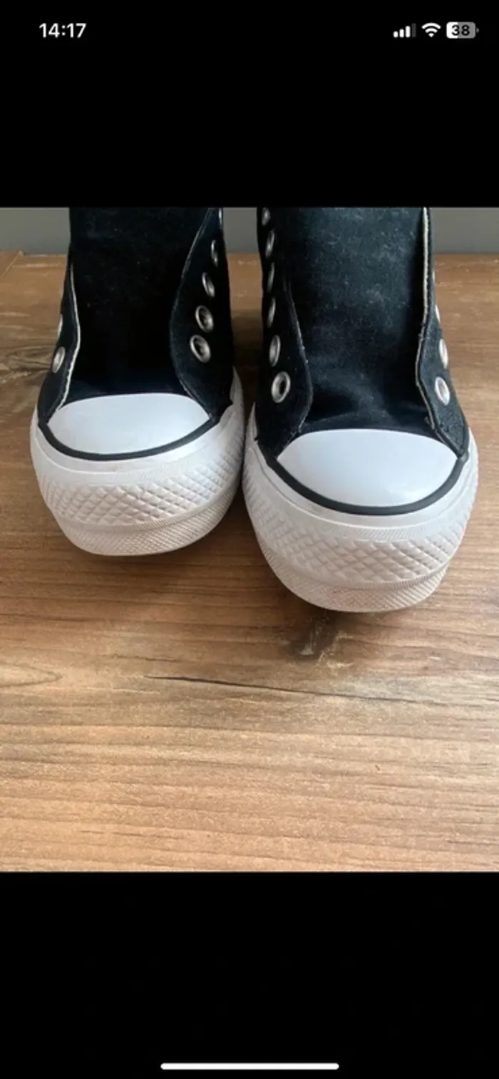 Converse noir - photo numéro 2