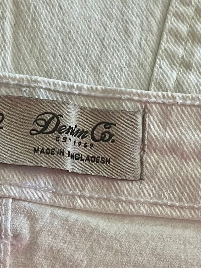 Short en jean blanc - photo numéro 8