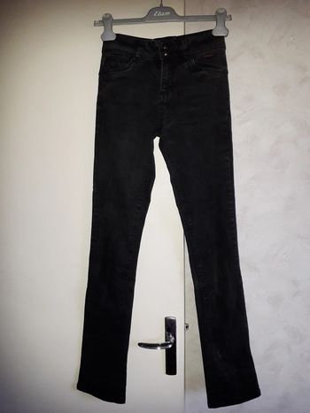 jeans slim noir cache cache taille 34