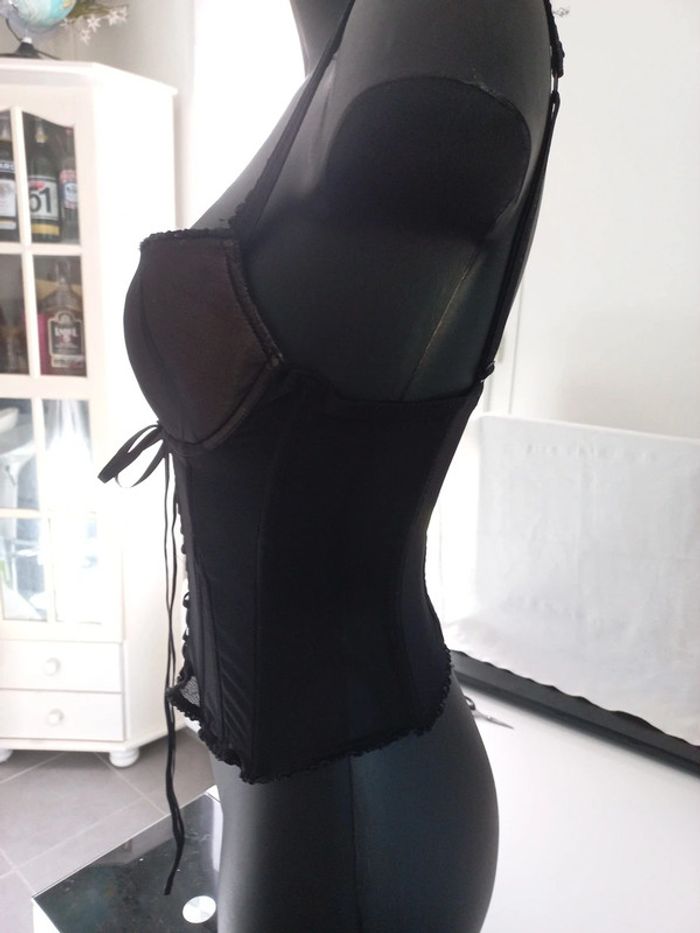 Corset noir - photo numéro 4