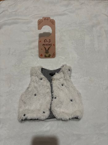 Veste moumoute bébé sans manches