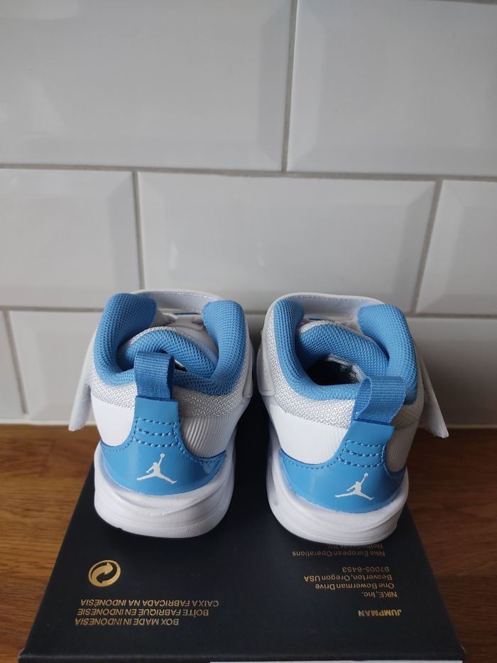 Baskets Jordan stay loyal 3 T 25 - photo numéro 5