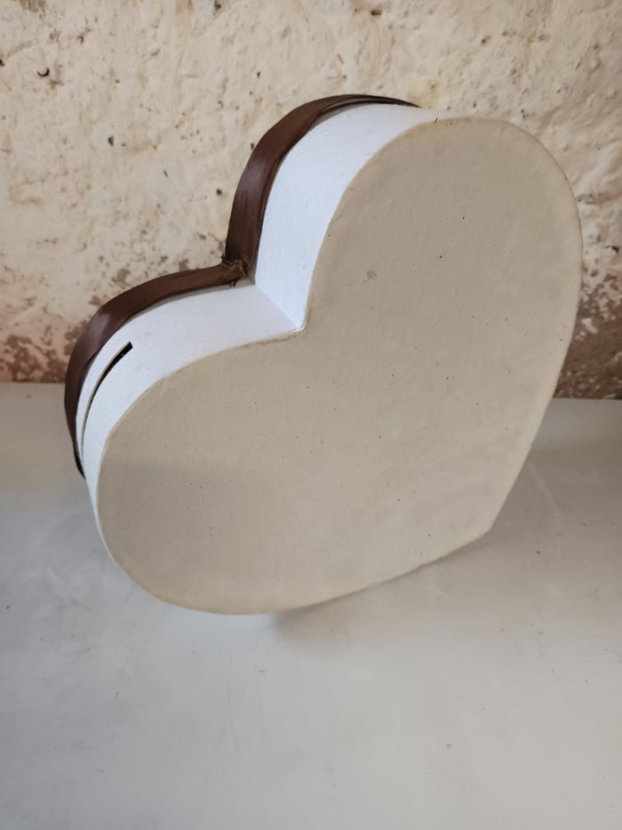 Grande urne blanche - photo numéro 2