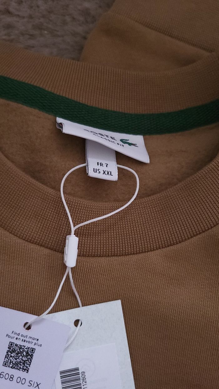 Sweat et bonnet lacoste - photo numéro 3