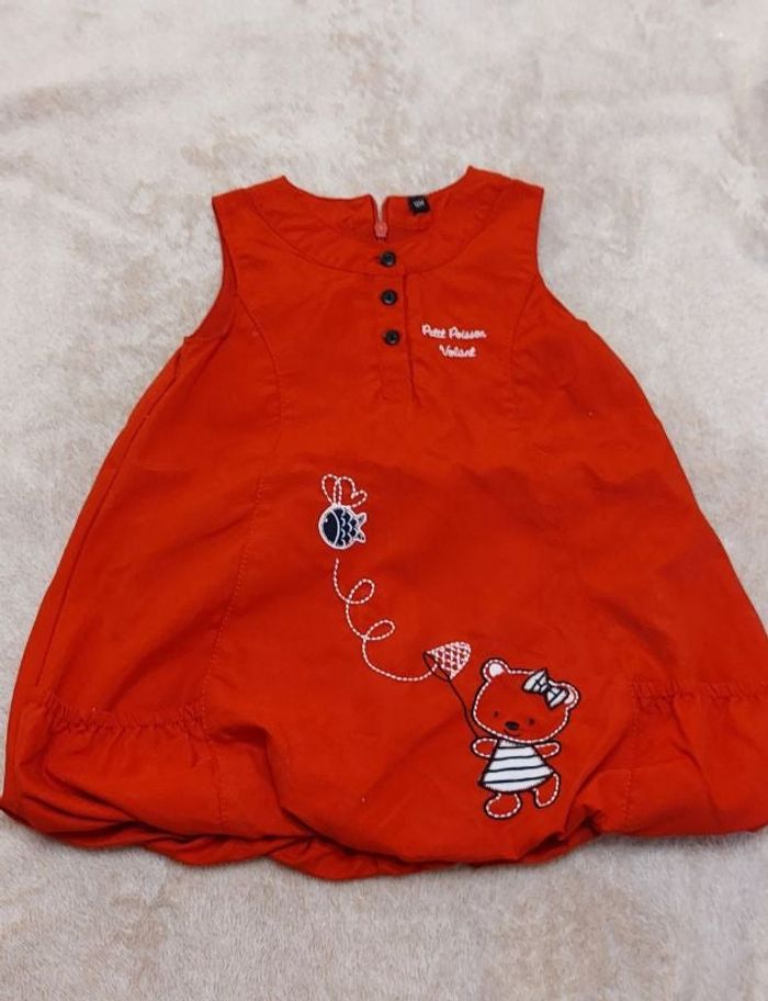 Robe hiver doublée bouffante sur le bas bébé fille 12 mois