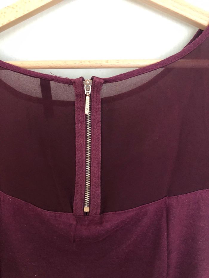 T-shirt bordeaux con trasparenza - photo numéro 2