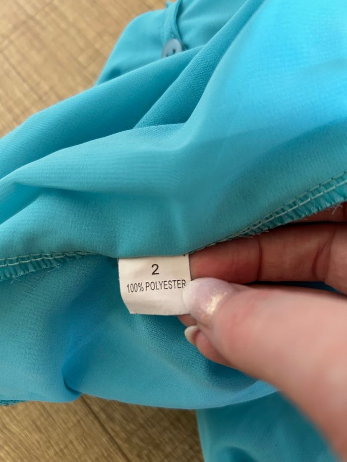 Blouse turquoise à manches longues taille 2 état satisfaisant (avec défaut) - photo numéro 10