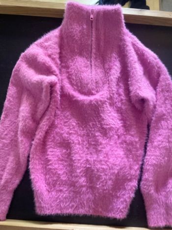 Pull avec fermeture au col