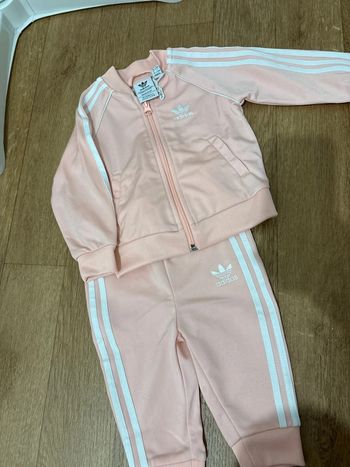 Ensemble rose Adidas