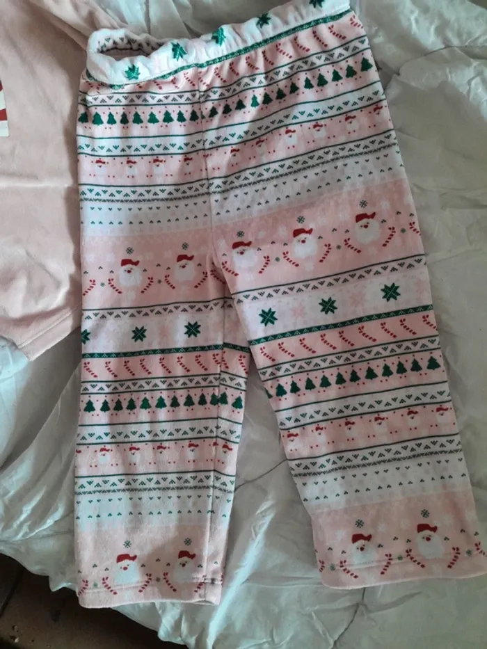 Pyjama de Noël 24 mois - photo numéro 2