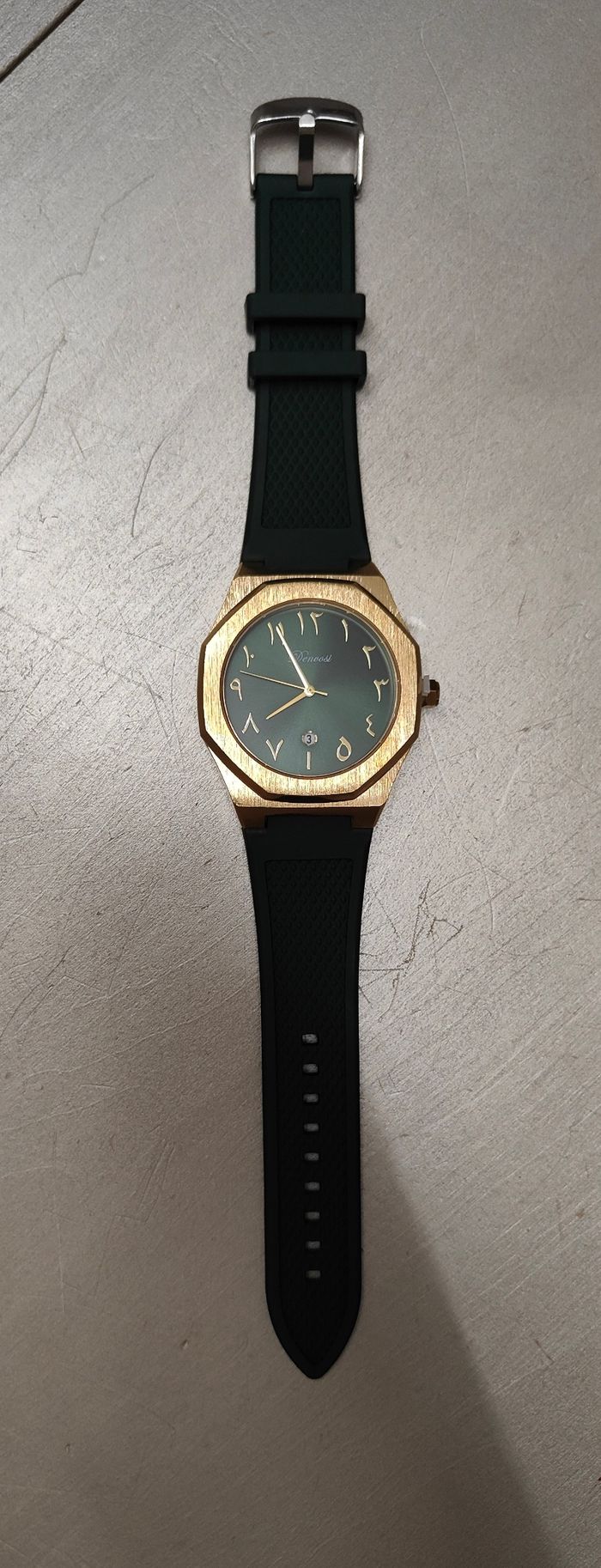 Montre à chiffre arabe - photo numéro 4