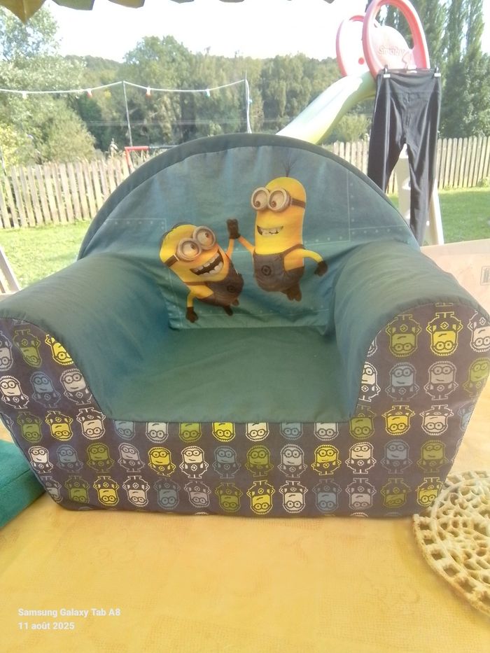 Fauteuilles minions