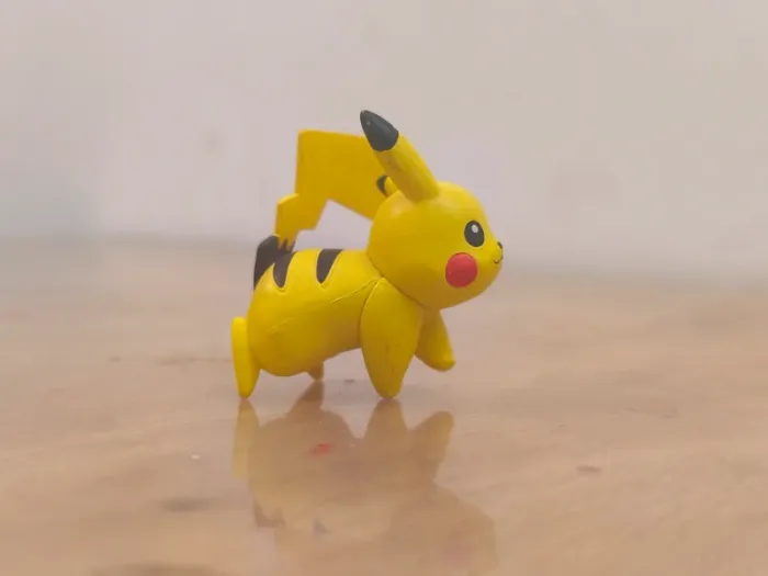 Figurine pokémon Pikachu - photo numéro 3
