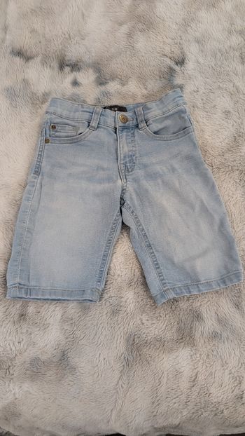 Short Z taille 6 ans