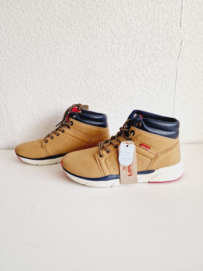 Levi's - Baskets hautes - Peak Mid - Beige - 39 - Neuves avec étiquette ! - photo numéro 4