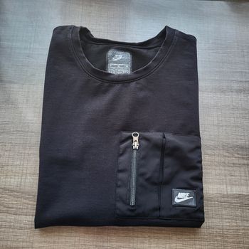 T-shirt Nike taille  M très bon état