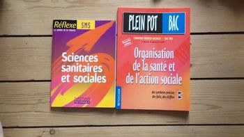 Lot livre étude social