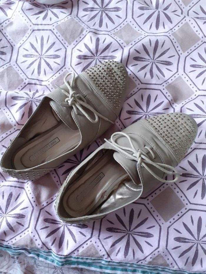 Chaussure plate style mocassin