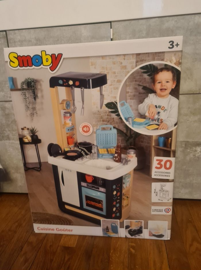 Cuisine smoby NEUVE