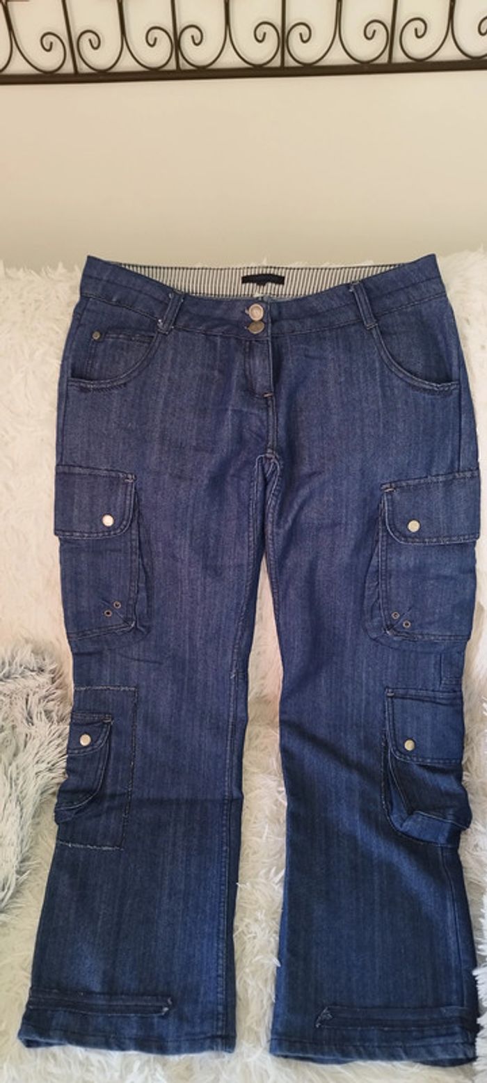 Jean large Rosebud avec poches. Taille 42. Neuf - photo numéro 2
