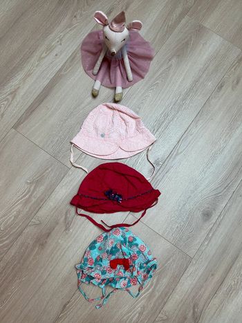 Lot de 3 chapeaux fille