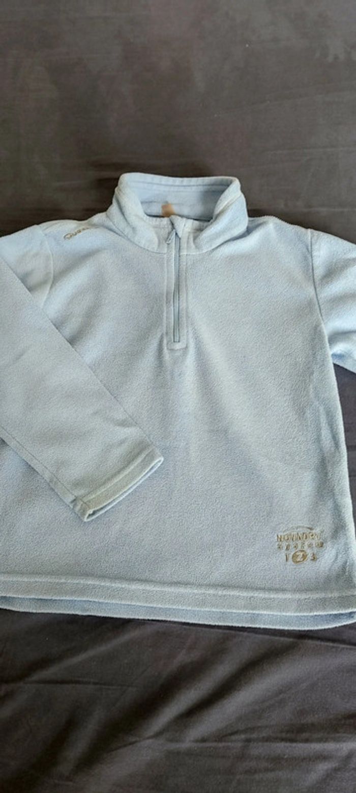 Lot pulls 4 ANS - photo numéro 13