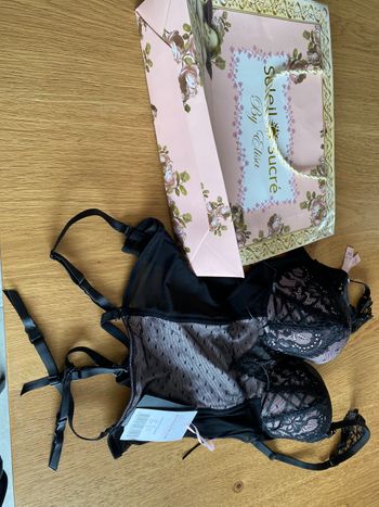 Lingeries neuve soleil  sucre