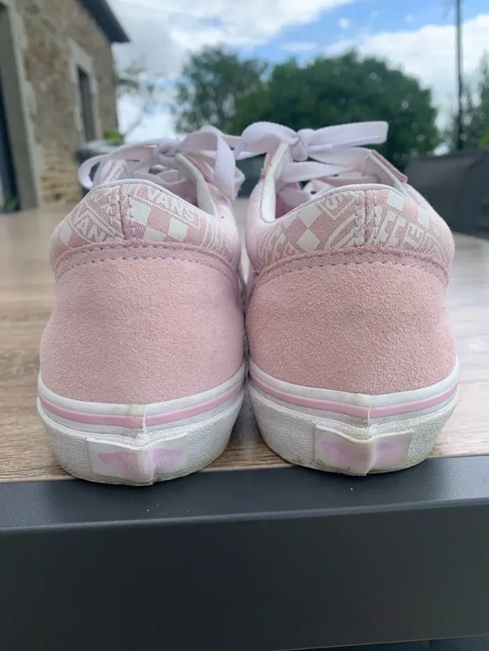 Vans rose - photo numéro 3
