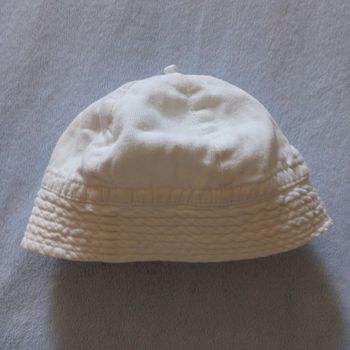 Joli petit bob bébé 2-6 mois