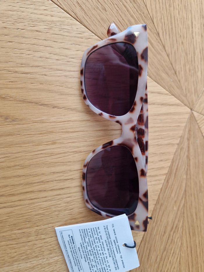 Lunettes de soleil Topshop – Écaille crème - photo numéro 2
