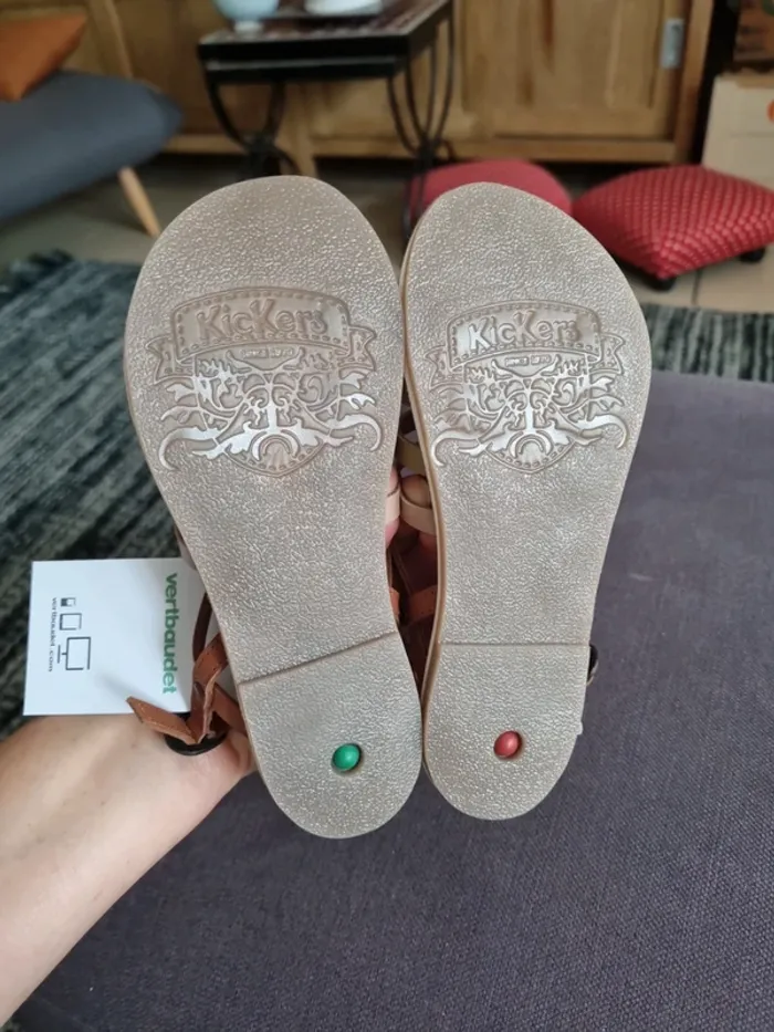 Sandales kickers neuves taille 29 - photo numéro 6