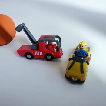 lot véhicules chantier enfant avec figurines 