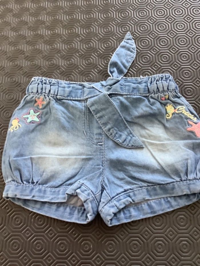 Short coton taille 6 mois