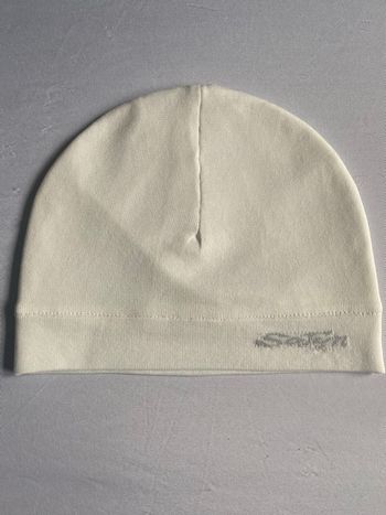 Bonnet satyn blanc neuf 