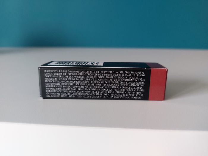 Rouge à lèvres Mac amplified crème n°108 Dubonnet - photo numéro 6