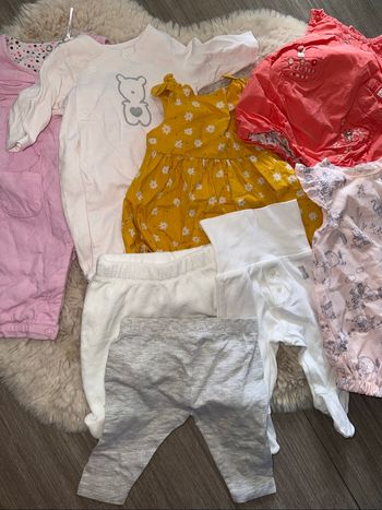 Lot bébé fille naissance