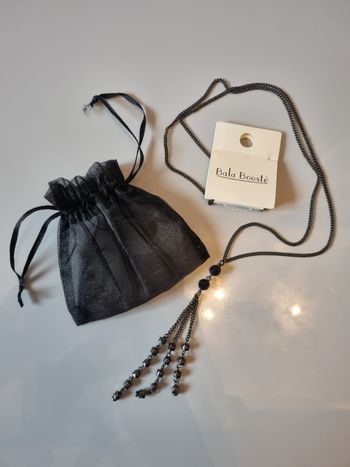 Collier sautoir Bala Boosté neuf avec pochon