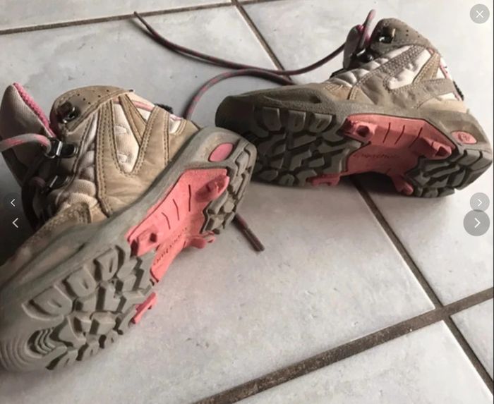 Chaussures de randonnée fille taille 28 - photo numéro 2