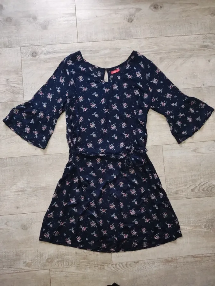 Robe droite mi-longue manches 3/4 évasées bleu nuit ceinture à nouer motif fleuri taille 48 Tissaia - photo numéro 10