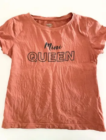 T-shirt Kiabi 6 ans mini queen couleur brique