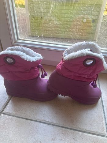 Boots rose 24/25