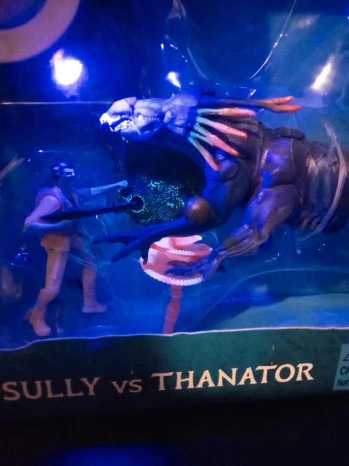 Avatar Jake Sully vs Thanator figurines McFarlane toys New sealed in box - photo numéro 4