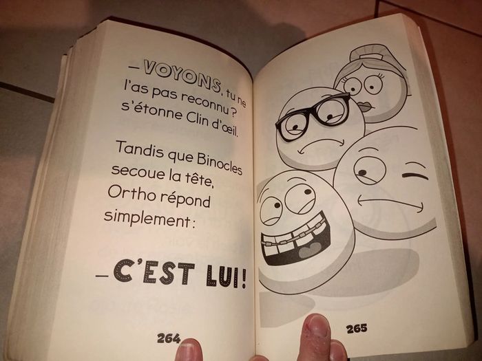 Livre les emoji à l'école des grimaces - photo numéro 3
