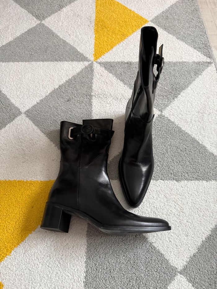 Botte mi-haute en cuir ivoire Taille 37 - photo numéro 4