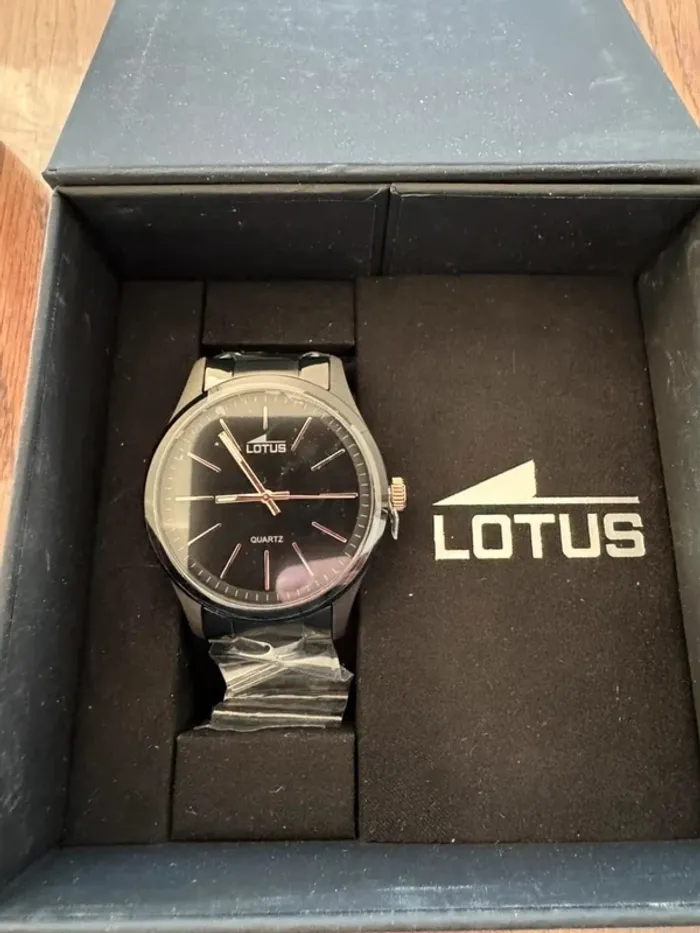 Montre Lotus - photo numéro 3