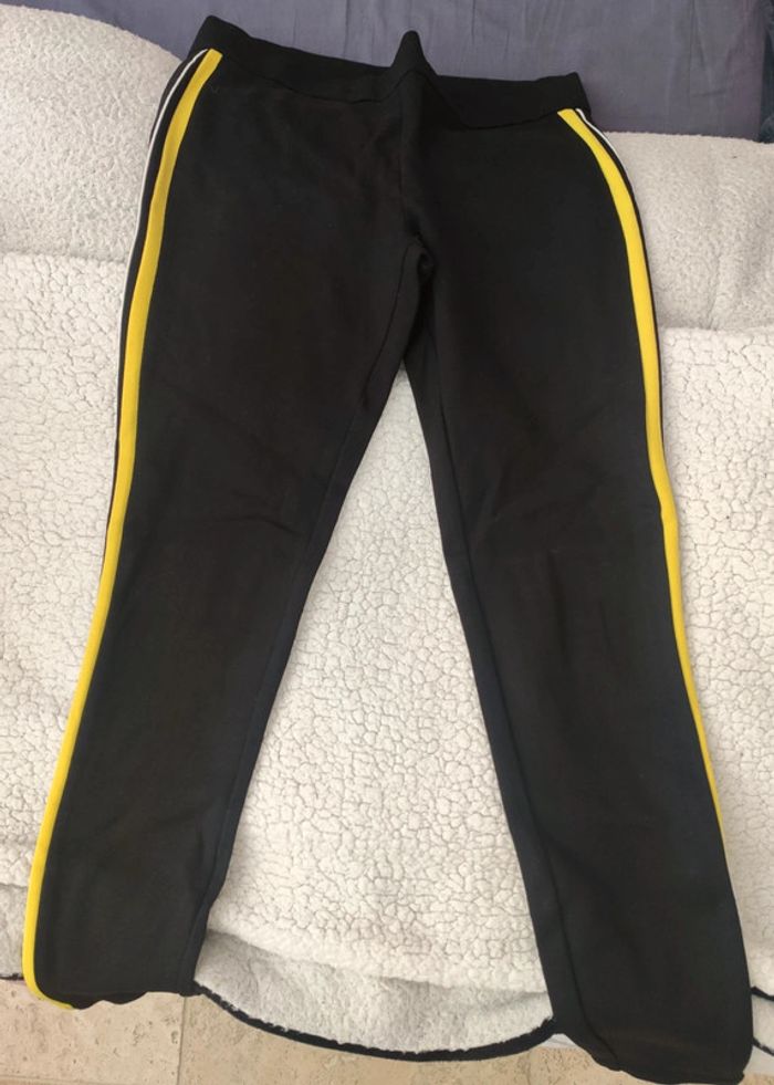 Legging noir traits jaune et blanc Zara taille M